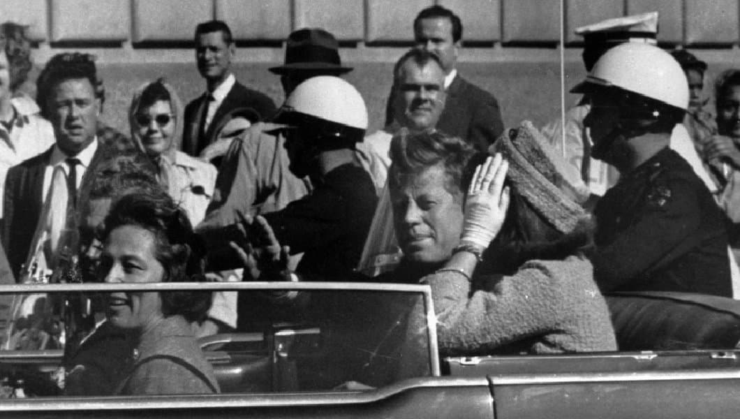 Unlike Trump, JFK Didn’t Bend the Knee