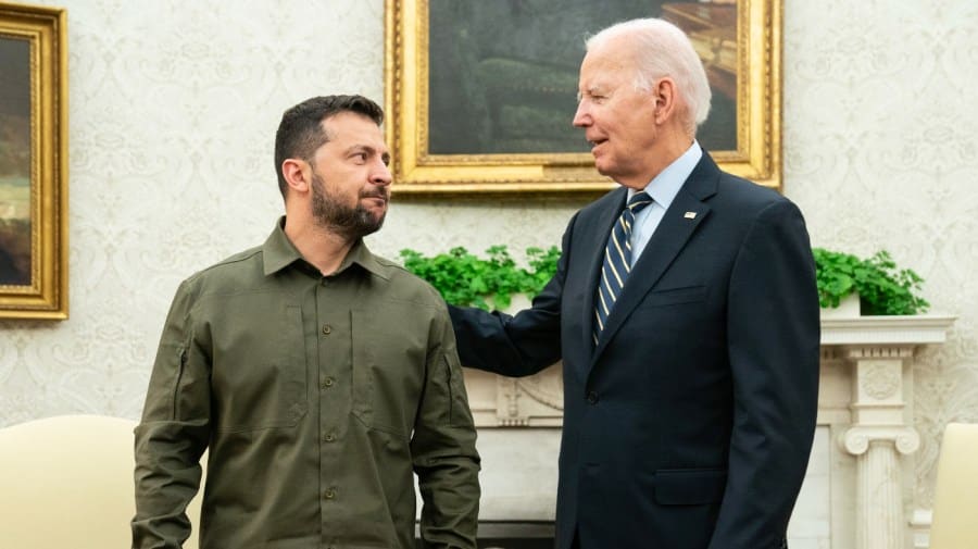 Don't Mistake Cracks in the Biden Facade for Impending Surrender on Ukraine